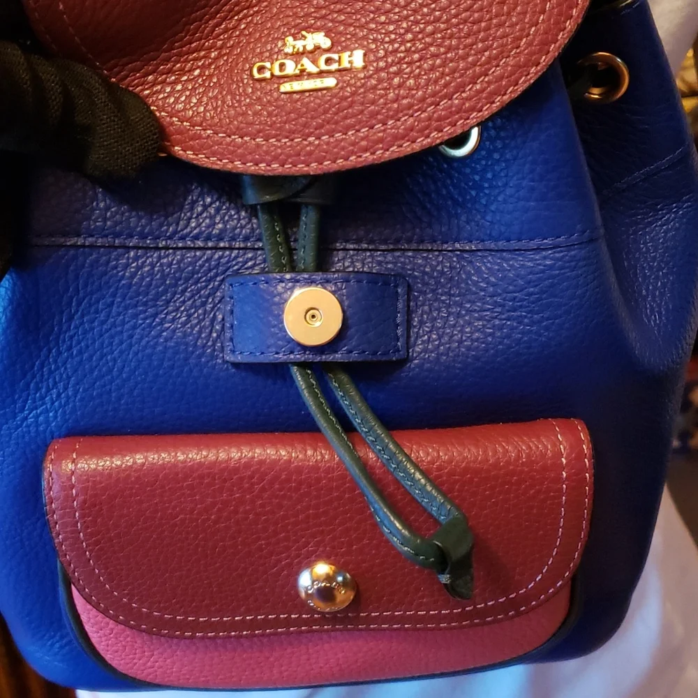 Authentic Coach Backpack 💖❤ - Picture 3 of 12